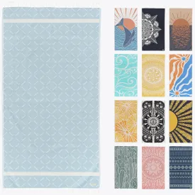 Sand Free Turkish Beach Towel (37 x 67) Quick Dry Bath Towel All ages, Oversized Beach Blanket, Lightweight for Travel - Made with 100% Organic Turkish Cotton - Mavi (Baby Blue)
